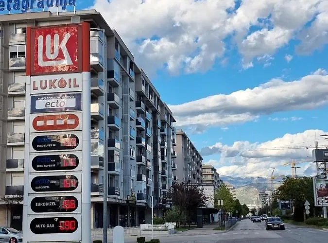 Clarissa Kvart Lejlighed